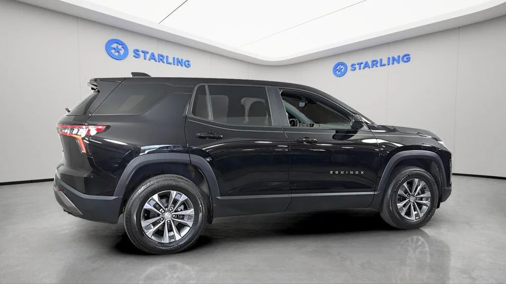 Used 2025 Mosaic Black Metallic Chevrolet LT image 10