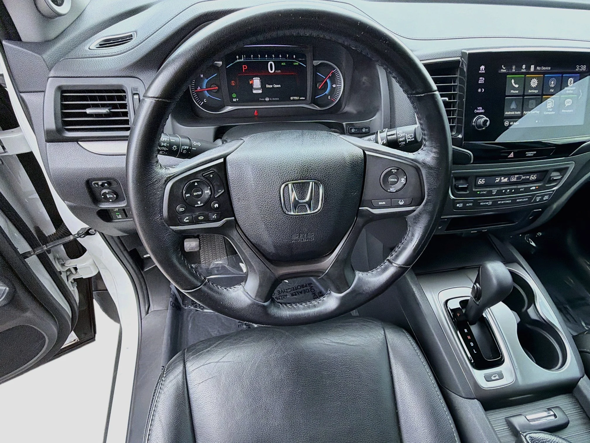 Used 2020 Platinum White Pearl Honda EX-L image 41