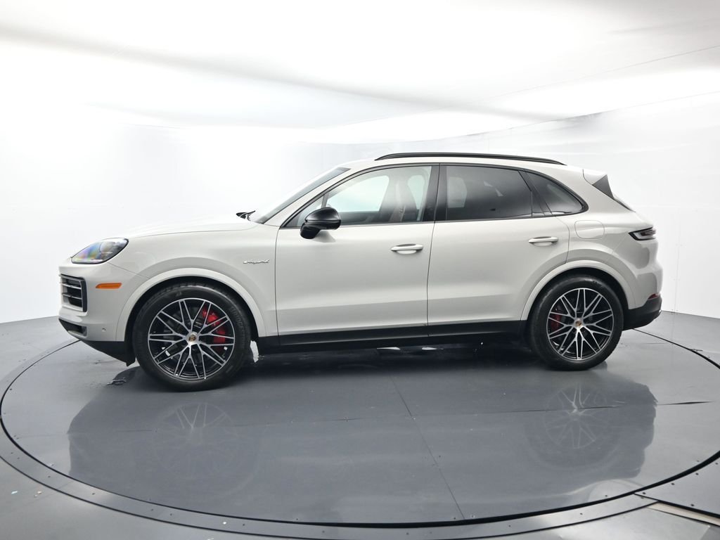 Used 2025 Porsche Cayenne S E-Hybrid with VIN WP1AN2AY2SDA22517 for sale in West Palm Beach, FL