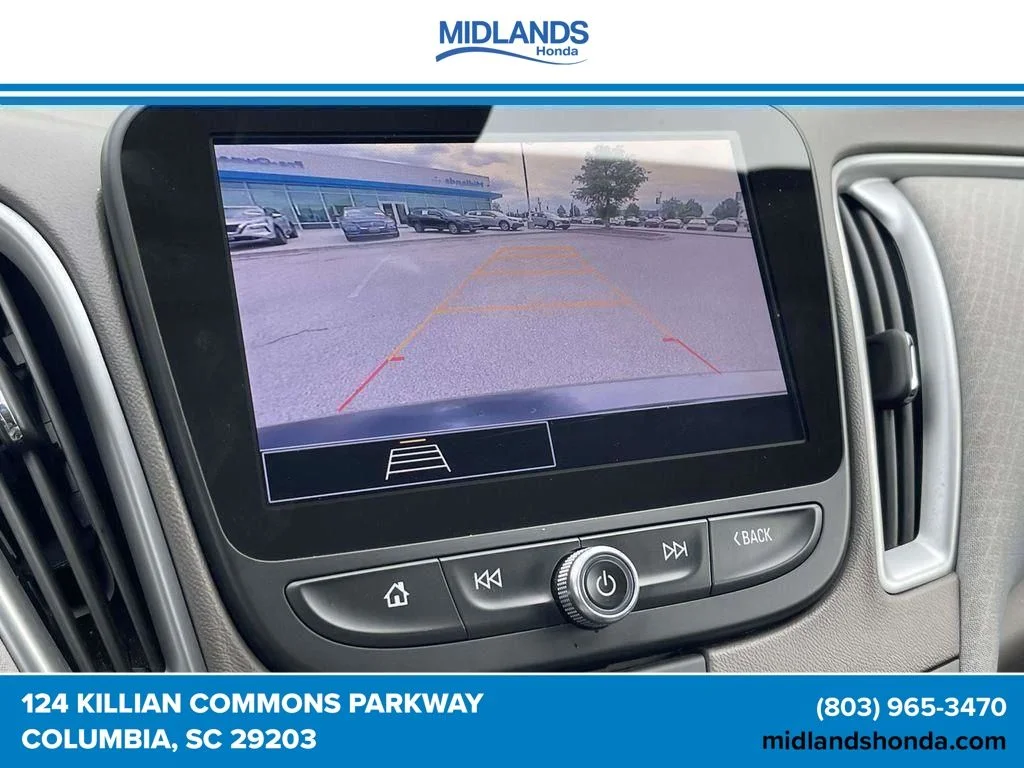 Used 2025 Black Metallic Chevrolet LT image 27