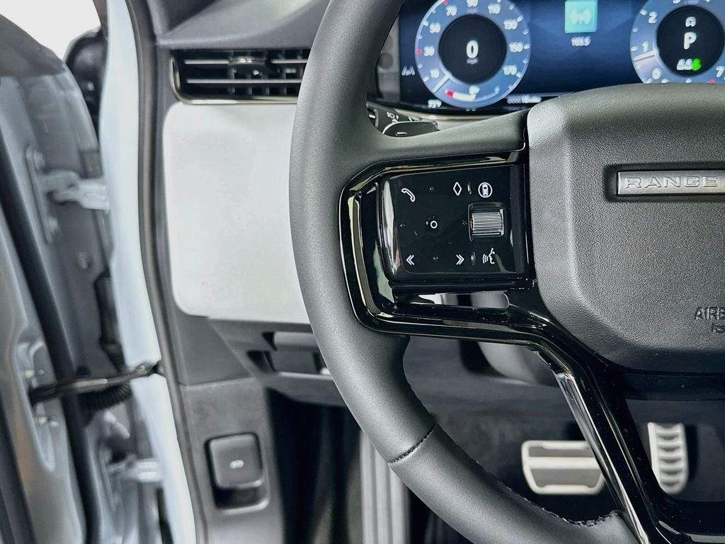 New 2026 Arroios Grey Land Rover Hoxton Edition image 13