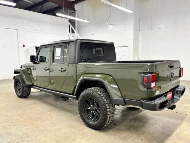 Used 2022 Green Jeep Willys image 5