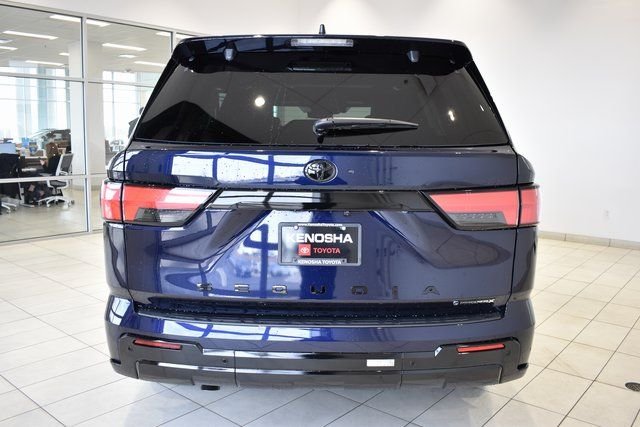2026 Toyota Sequoia Platinum - Photo 7