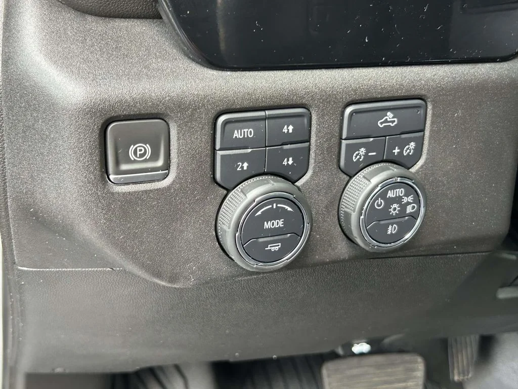 Used 2023 Gray Chevrolet RST image 20