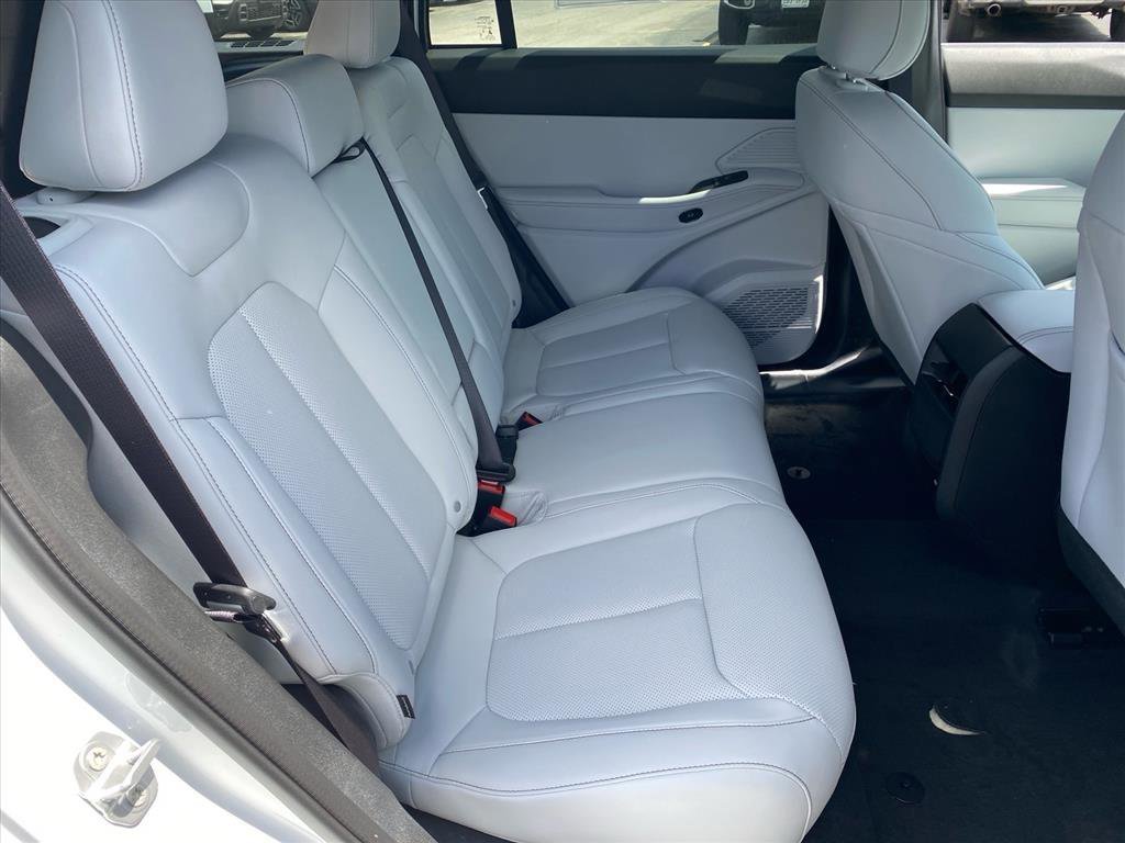 New 2026 Bright White Clearcoat Jeep Limited image 15