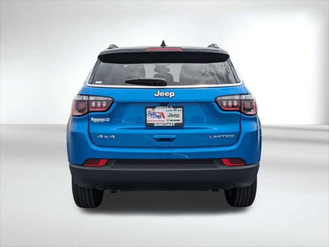 New 2026 Hydro Blue Pearl-Coat Exterior Paint Jeep Limited image 31