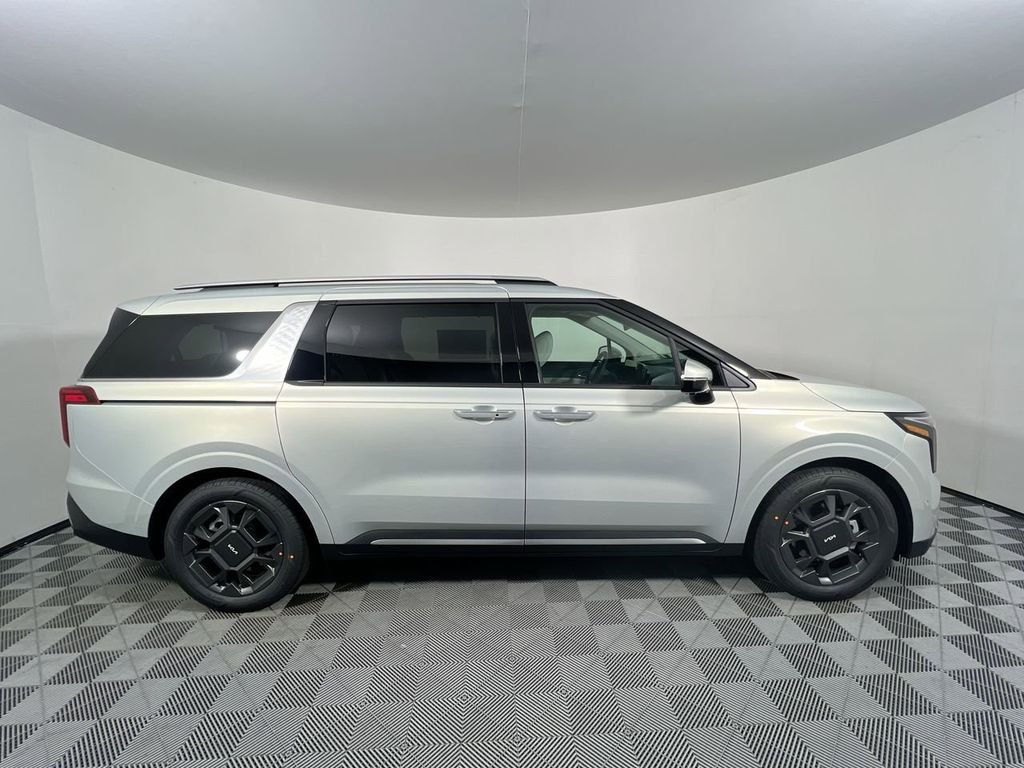 New 2026 Ivory Silver Kia EX image 2