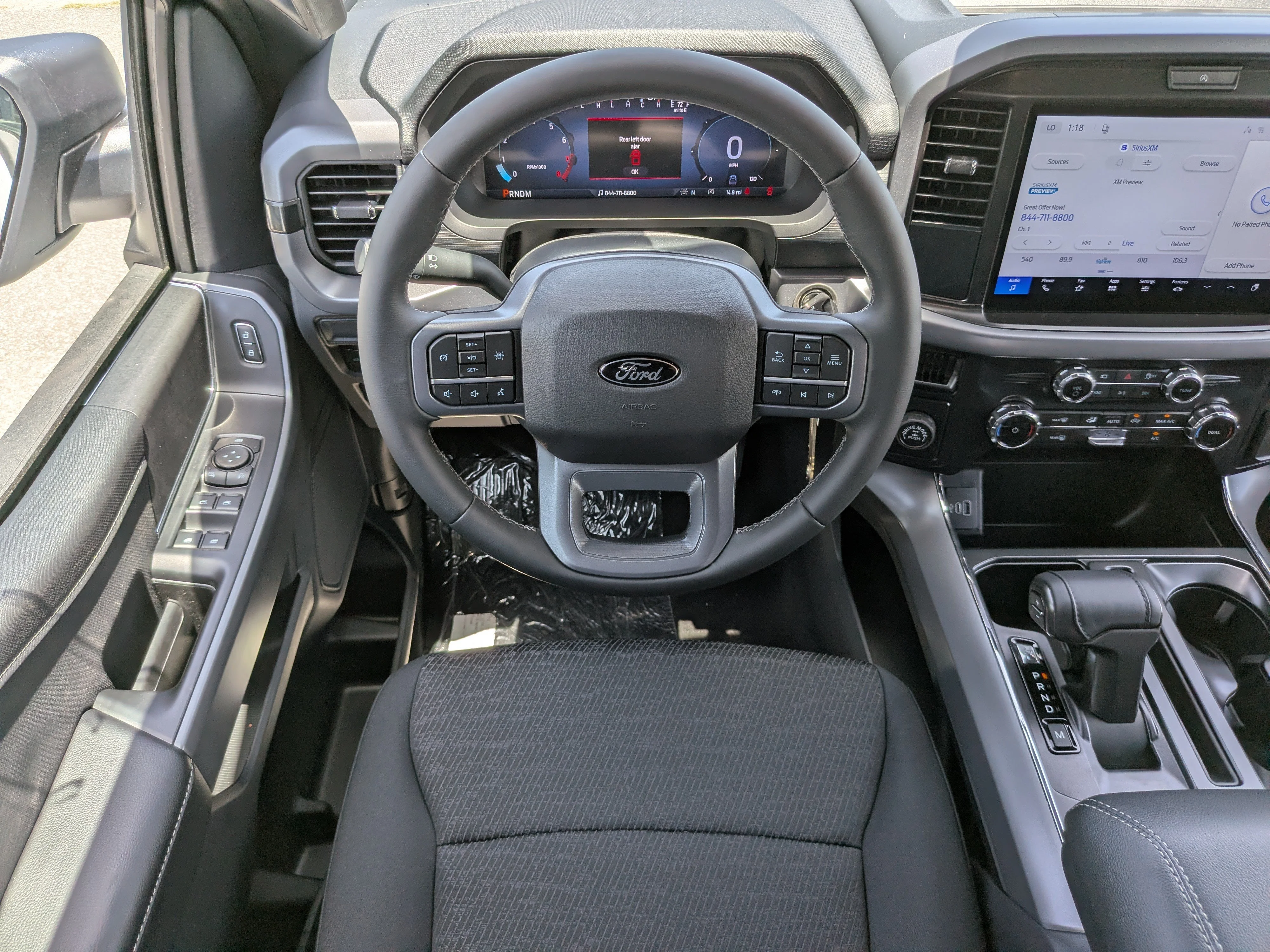 New 2026 Oxford White Ford XLT image 12