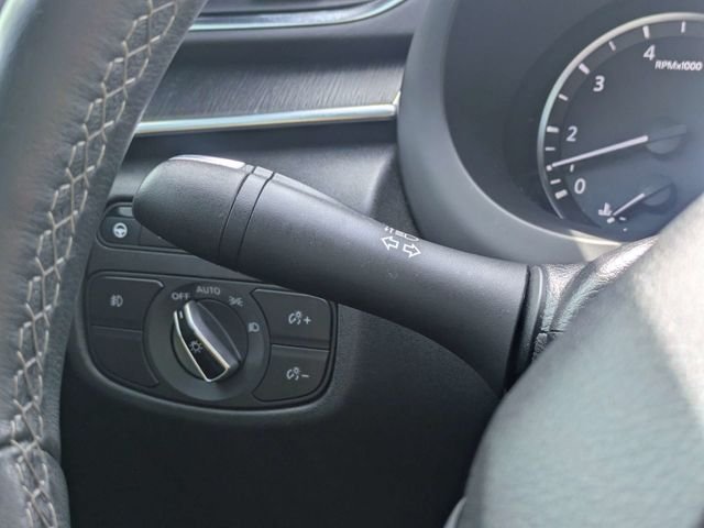 Used 2022 Gray INFINITI SENSORY image 29