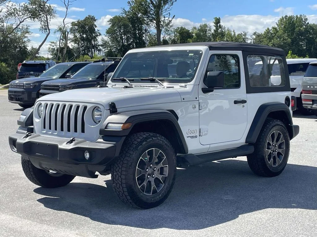 Used 2021 Bright White Clearcoat Jeep Sport image 26