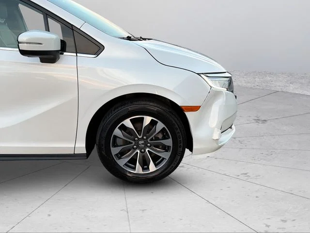 Used 2023  Honda EX-L image 34