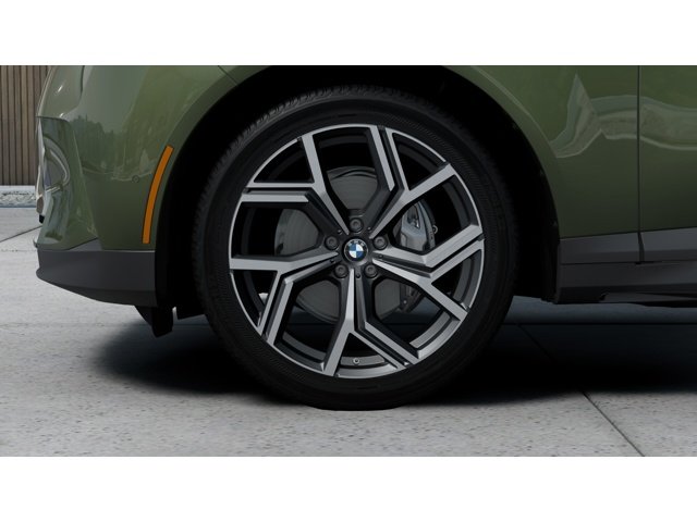 New 2027 Grey Pine Metallic BMW  image 7
