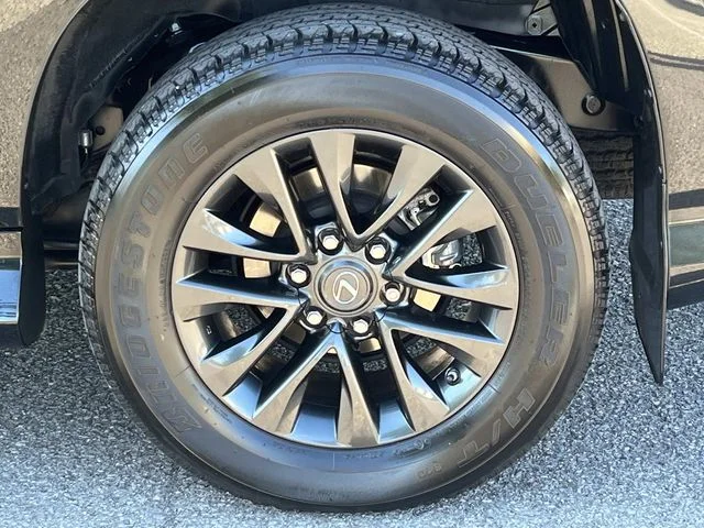 Certified Used 2023 CAVIAR Lexus 460 image 11