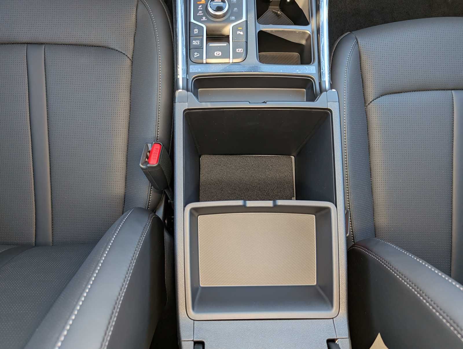2026 Kia Sorento S - Photo 13
