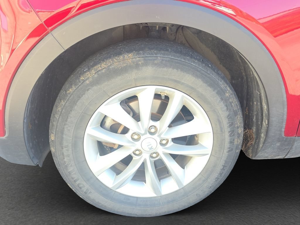 Used 2017 Red Kia 3.3L LX image 4