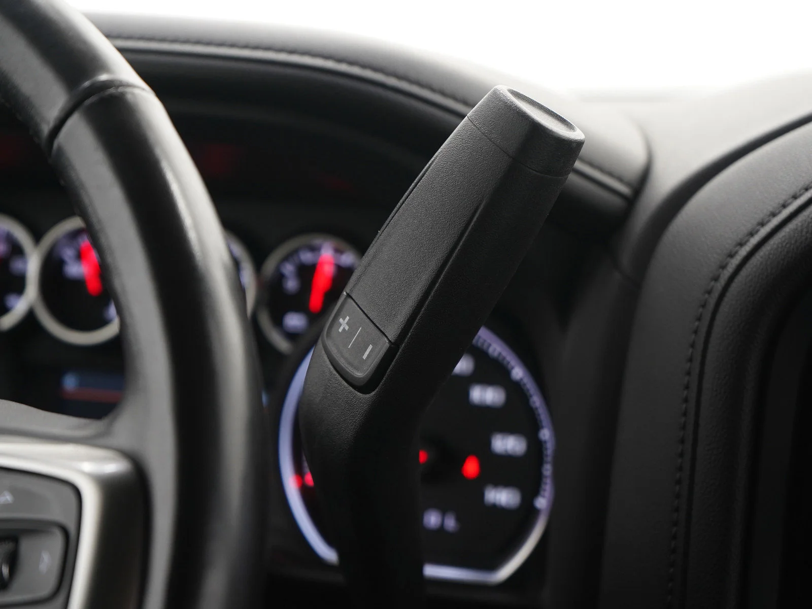 2022 Chevrolet Silverado 1500 Limited LTZ - Photo 18