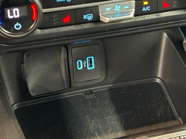 2023 Ford Bronco 4-Door Outer Banks - Photo 32