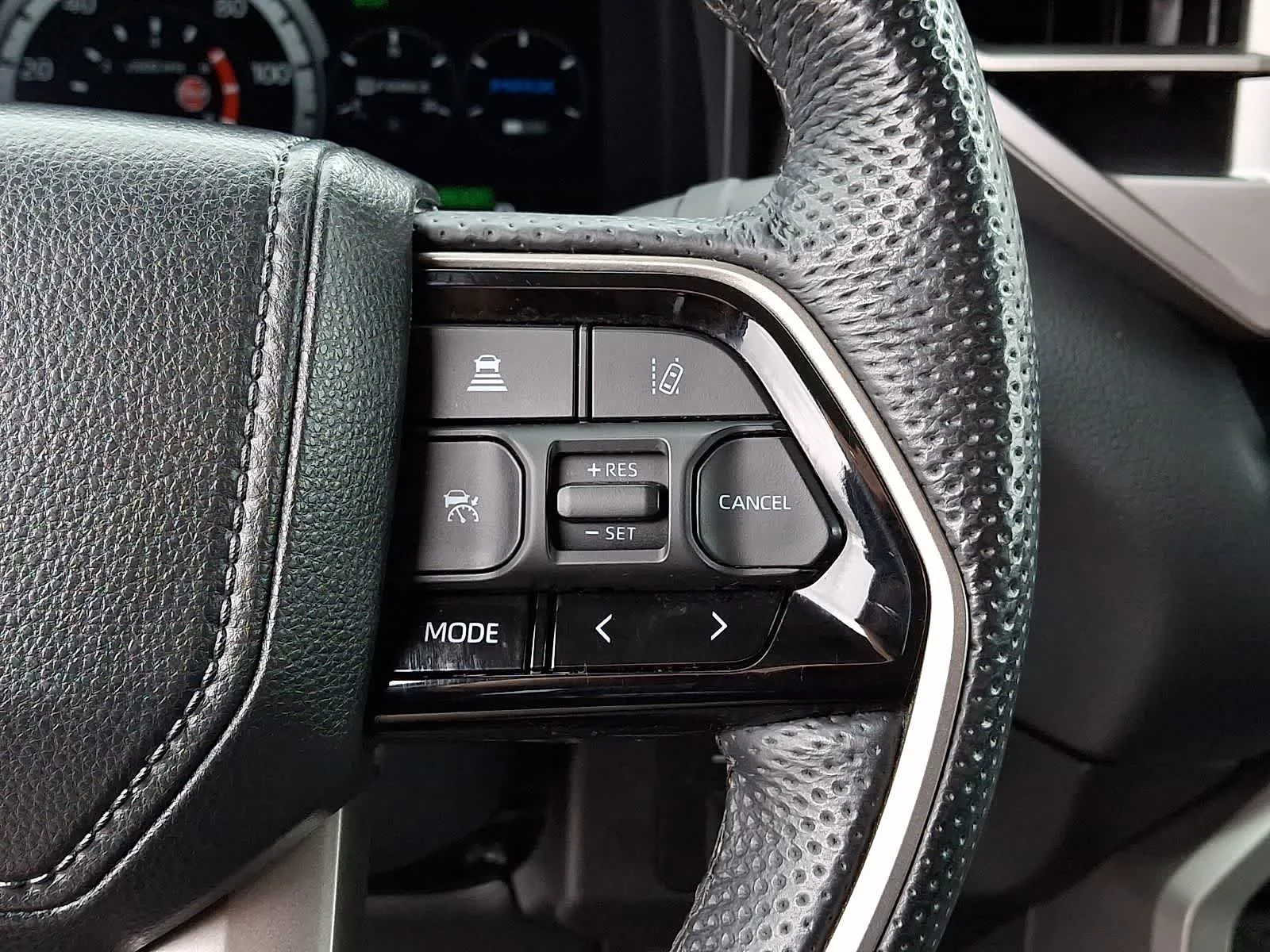 Certified Used 2024 Wind Chill Pearl Toyota Limited Hybrid image 26