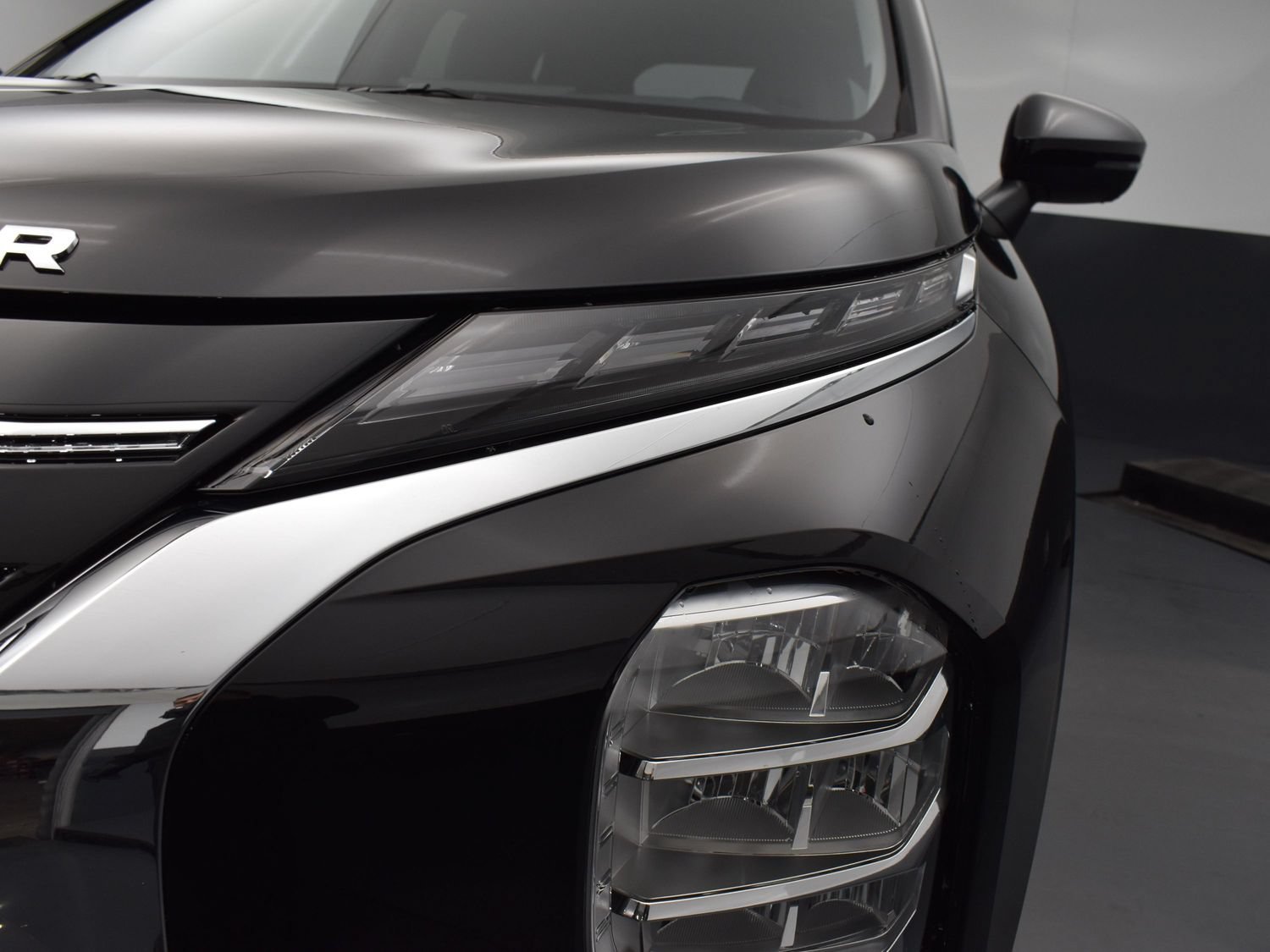 New 2026 Black Diamond Mitsubishi SE 1.5T 2WD image 5
