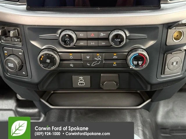New 2026 Oxford White Ford XL image 26
