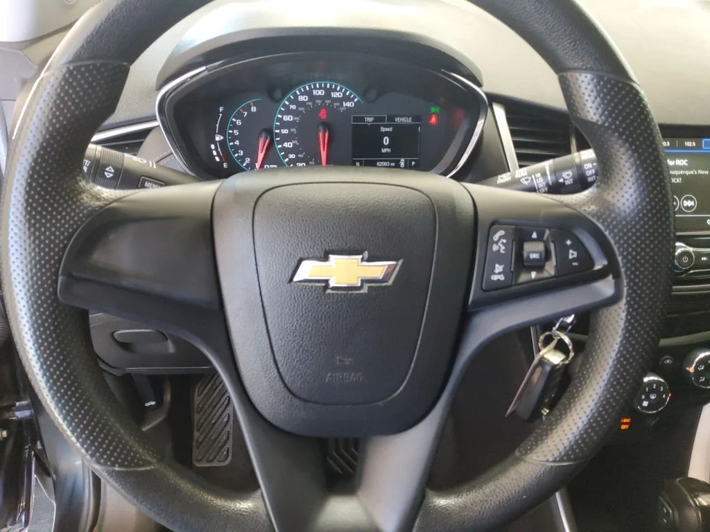 Used 2018 Black Chevrolet LS image 9