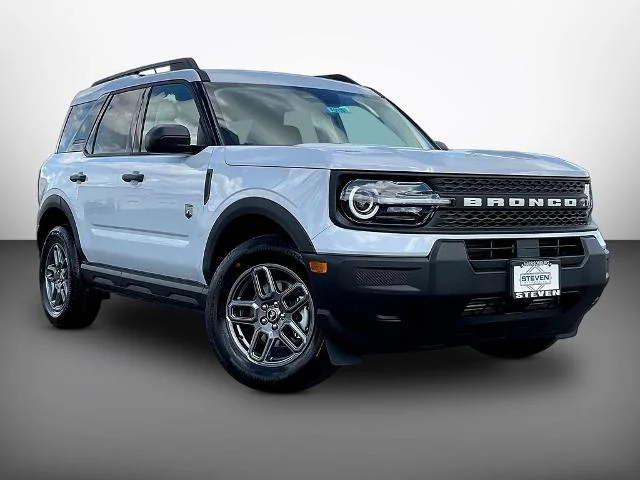 New 2026 Space White Metallic Ford Big Bend® image 35