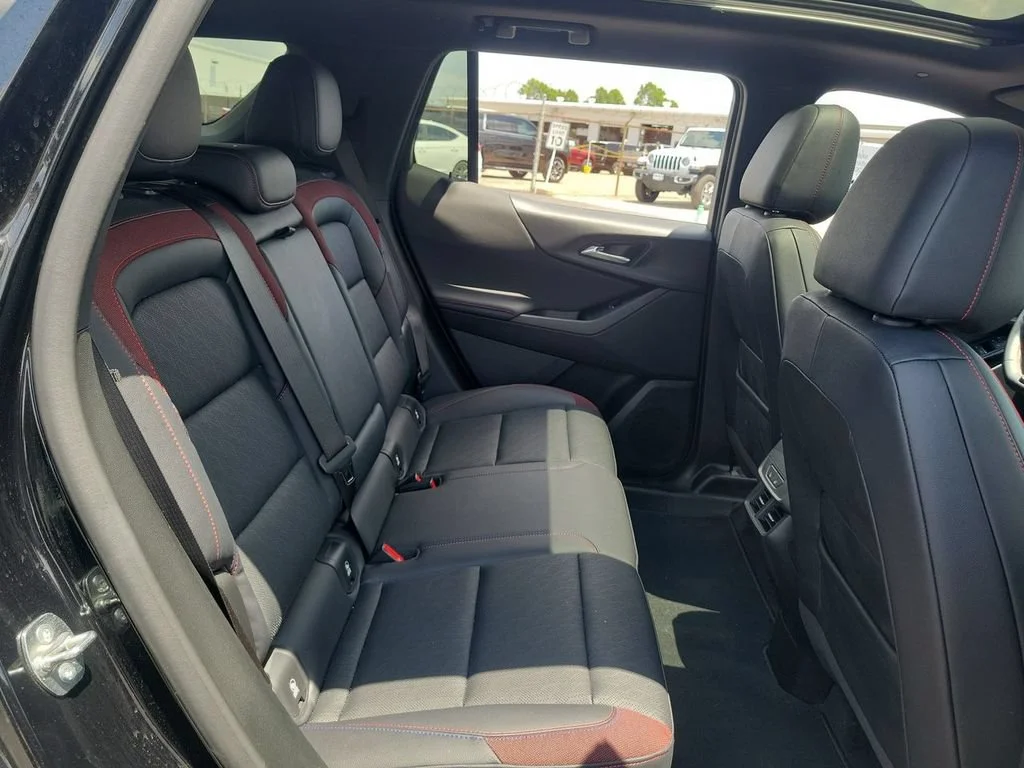 Used 2025 Mosaic Black Metallic Chevrolet RS image 28