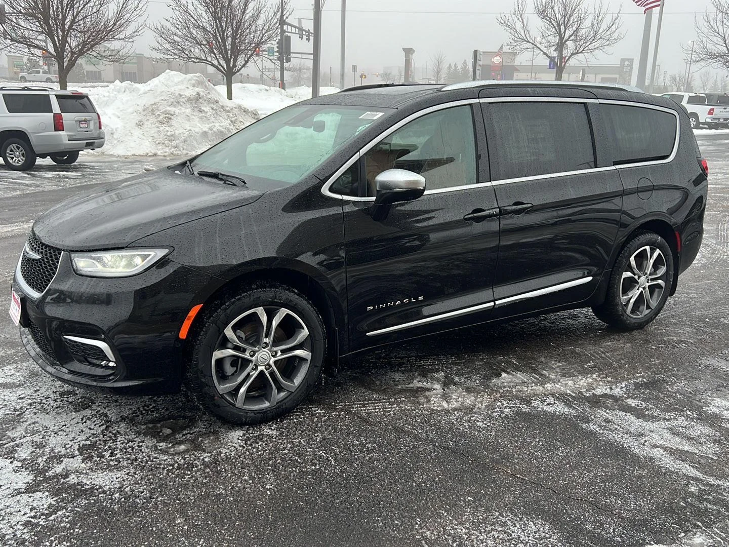 2026 Chrysler Pacifica Pinnacle AWD's photo