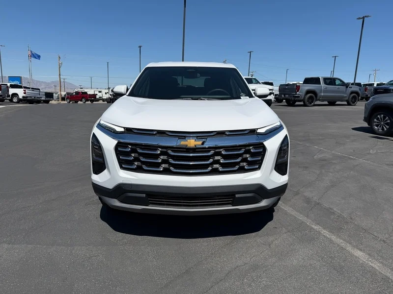 2026 Chevrolet Equinox LT - Photo 8