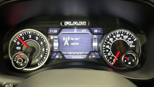 Used 2019 Granite Crystal Metallic Clearcoat Ram Big Horn/Lone Star image 15