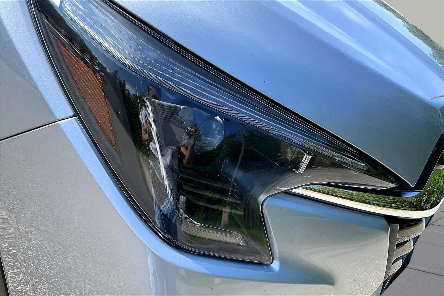 Certified Used 2024 Ice Silver Metallic Subaru Limited image 27