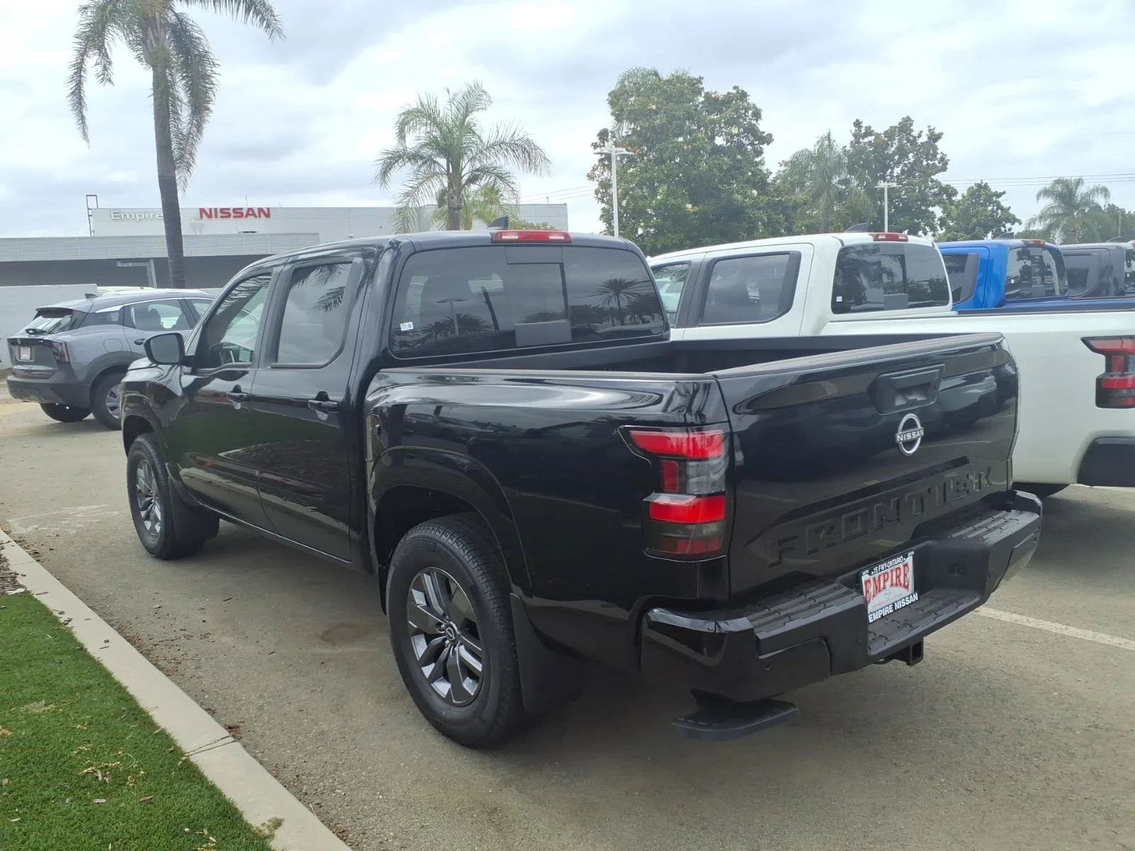 New 2026 Super Black Nissan Crew Cab SV image 14