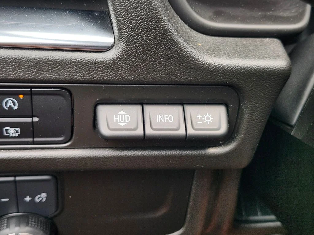 2024 Chevrolet Tahoe Premier - Photo 27