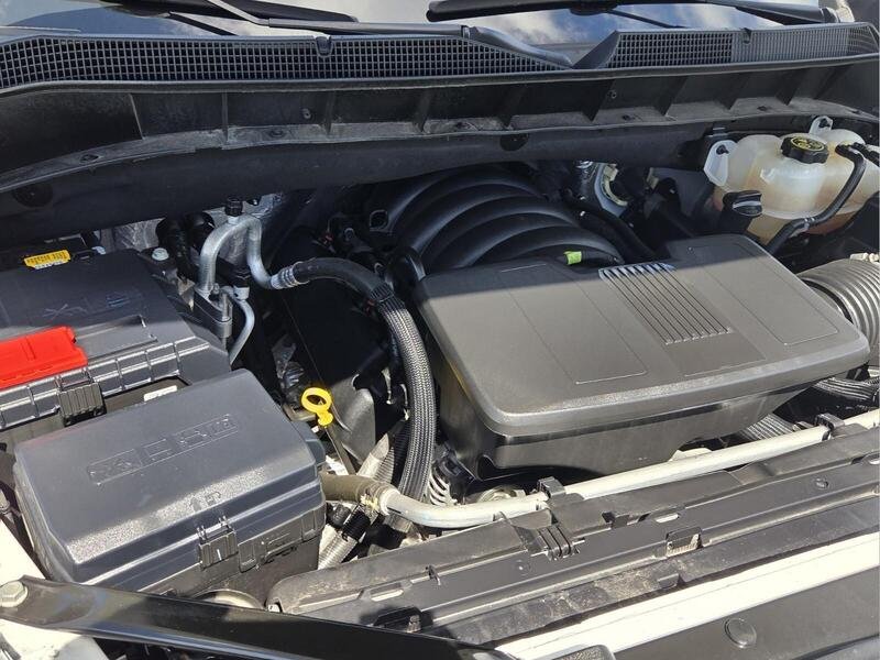 Used 2023 Summit White CHEVROLET 4WD CREW CAB 147" RST image 21