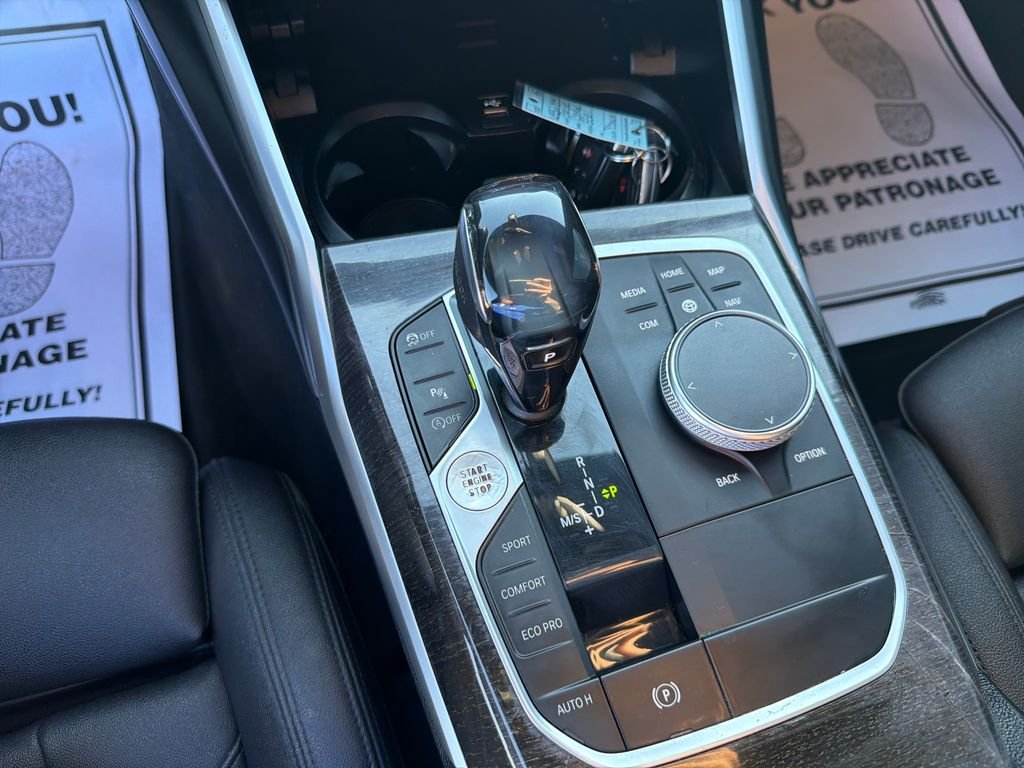 Used 2020 Black BMW 330i image 12