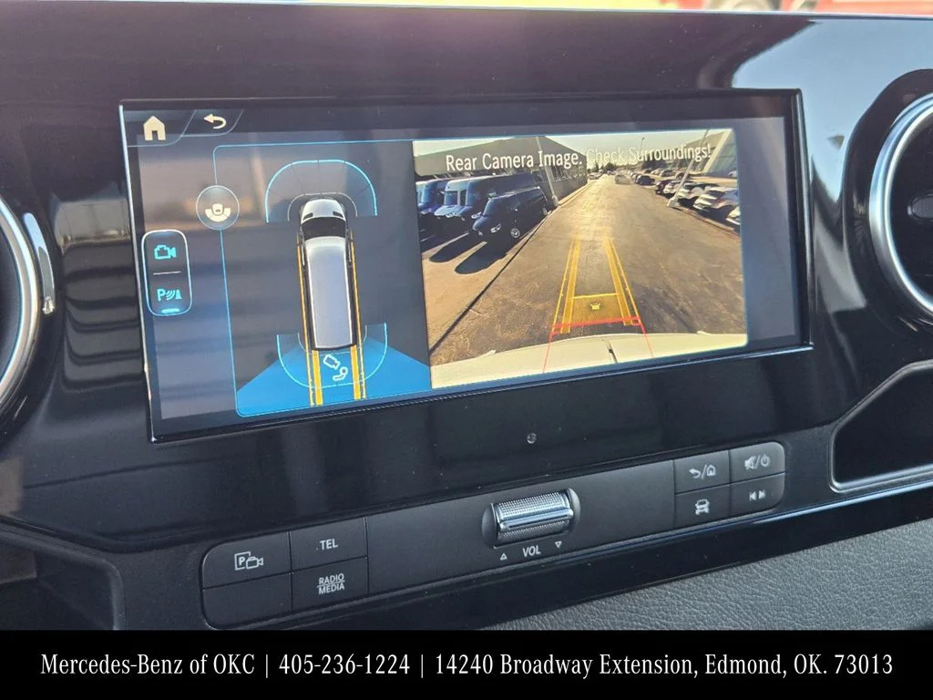 Used 2025 White Mercedes-Benz Cargo 170 WB image 18