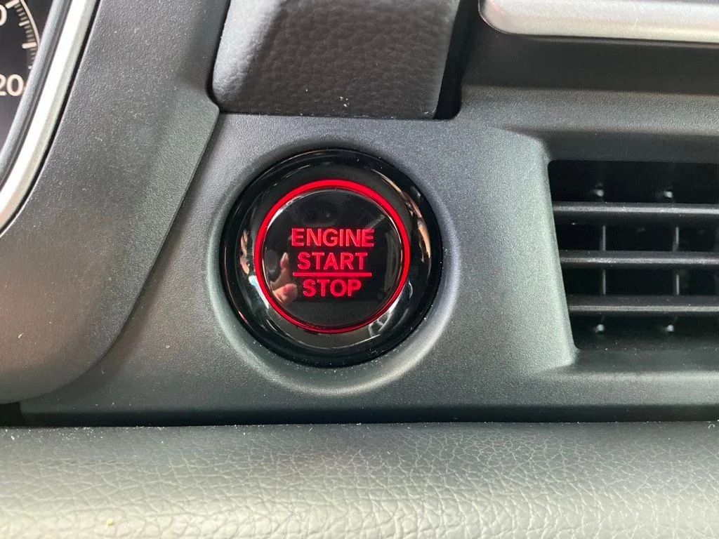 Used 2024 Red Honda EX-L image 36