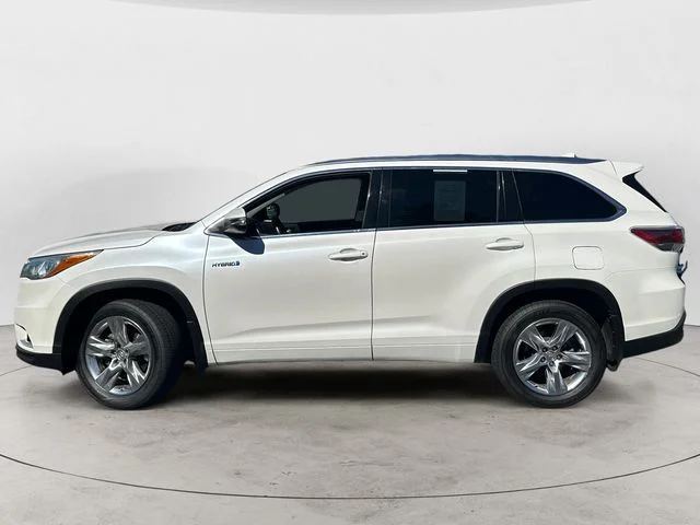 Used 2015 White Toyota Limited Platinum image 8