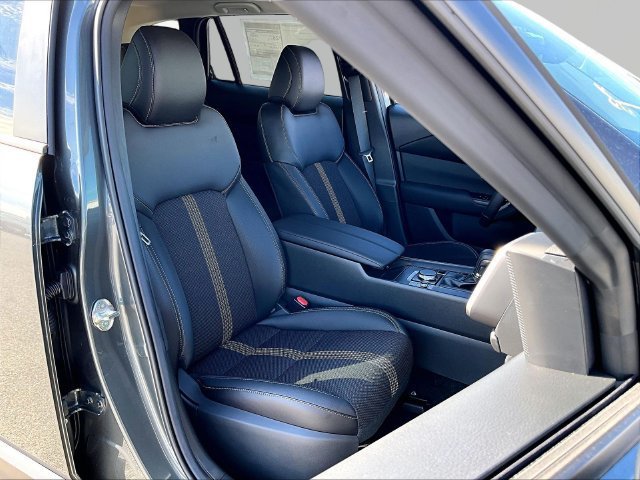 New 2026 Machine Gray Metallic Mazda 2.5 S Preferred AWD image 29