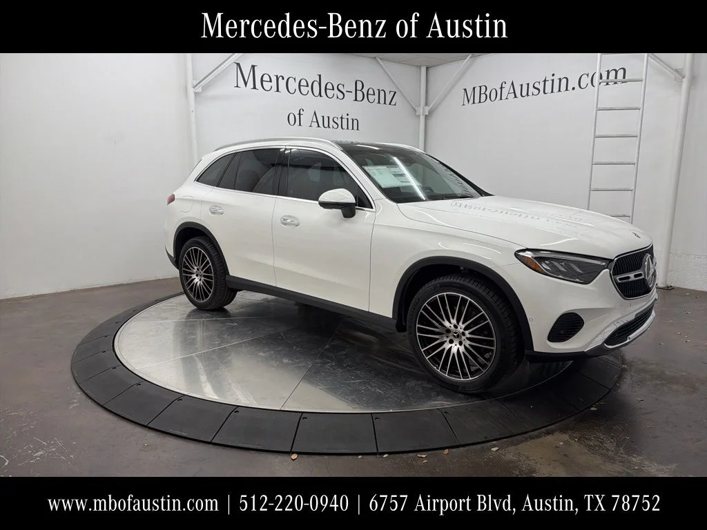 Used 2026 White Mercedes-Benz GLC 300 image 1