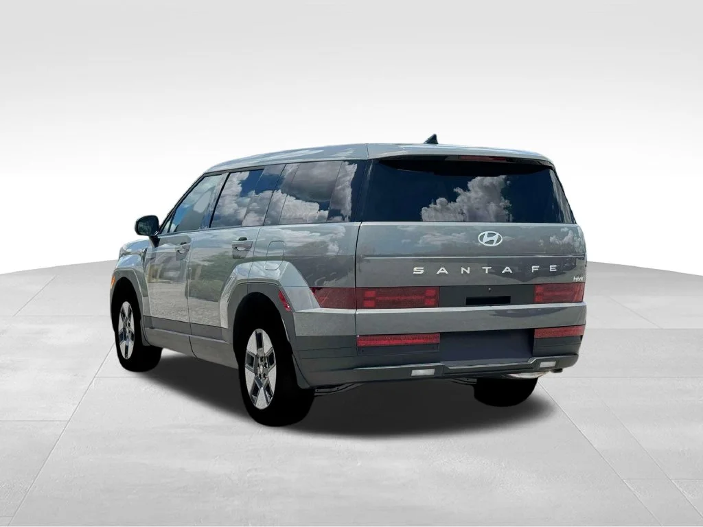 Used 2026 Gray Hyundai SE image 5