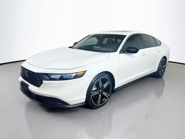 Used 2024 Platinum White Pearl Honda Sport image 5