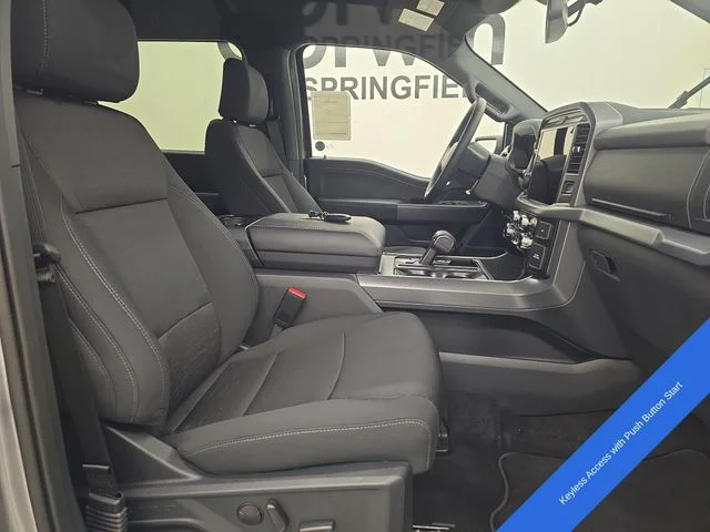 New 2026 Iconic Silver Metallic Ford XLT image 10