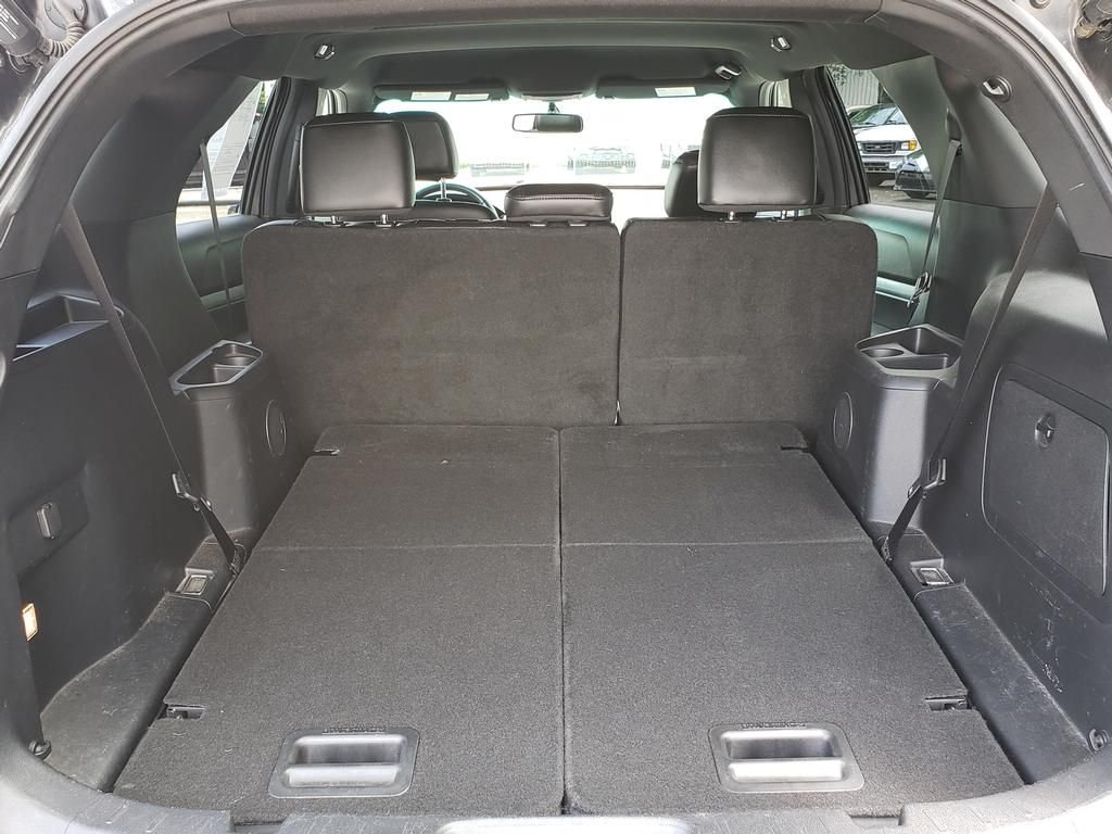 Used 2016 Magnetic Metallic Ford XLT image 9