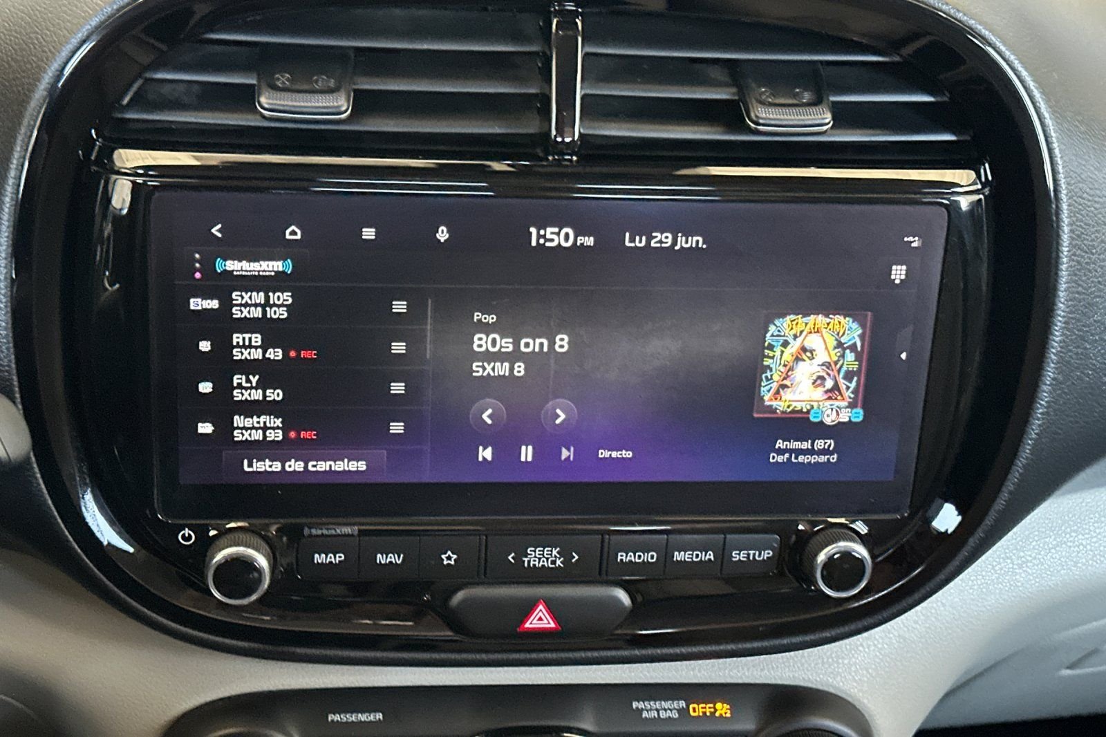 Used 2023 Green Kia EX image 19