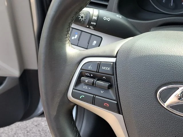 Used 2017 Gray Hyundai Limited image 22
