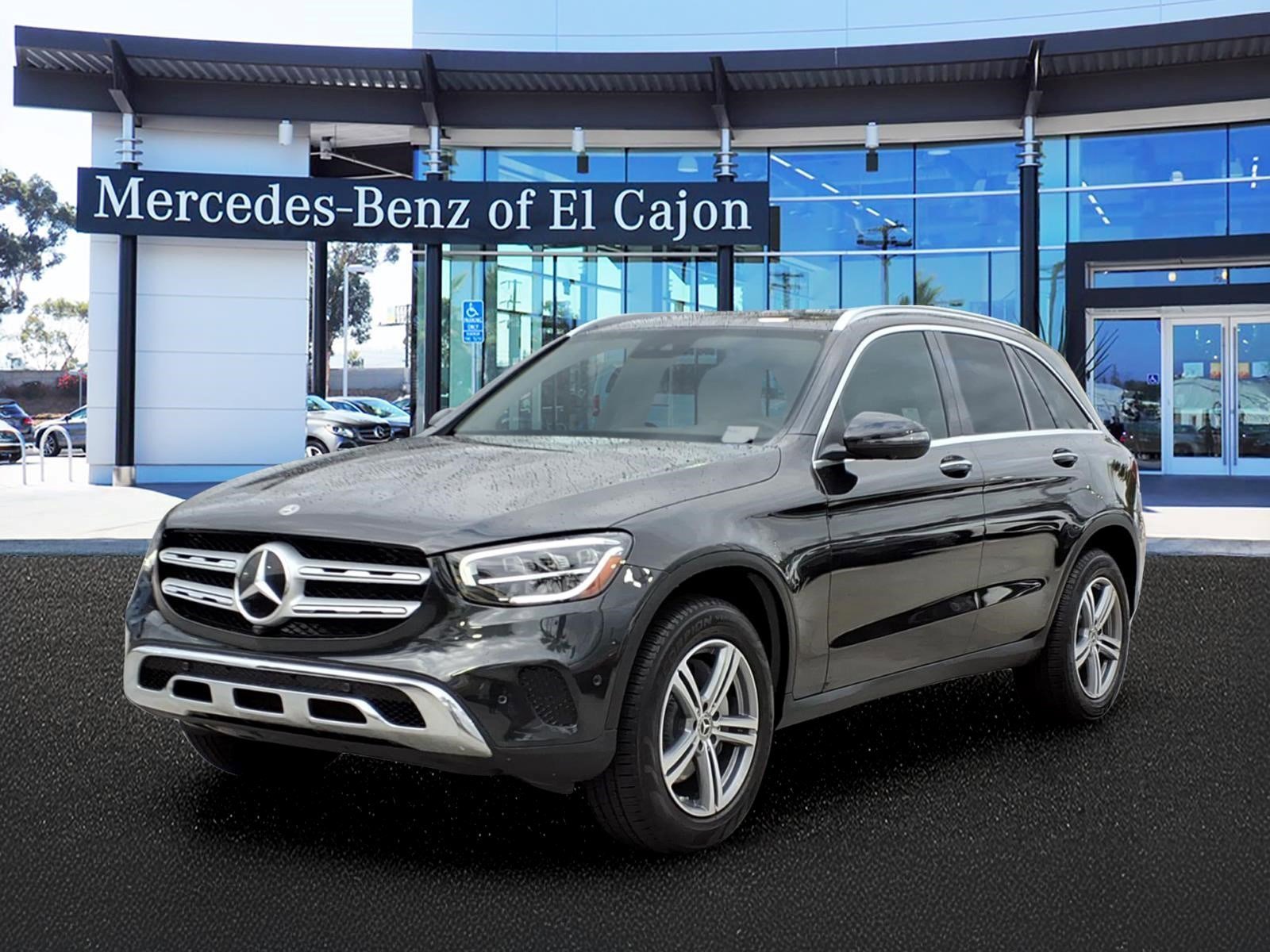 2022 Mercedes-Benz GLC GLC 300's photo
