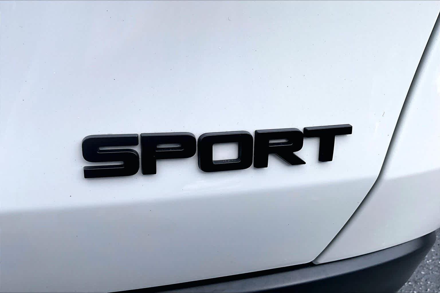 Certified Used 2024 Platinum White Pearl Honda Sport image 10