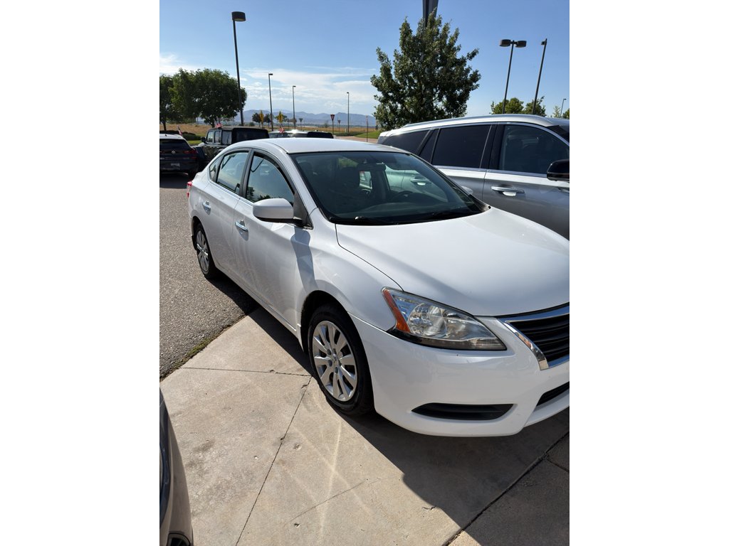 Used 2015 Fresh Powder Nissan SV image 3