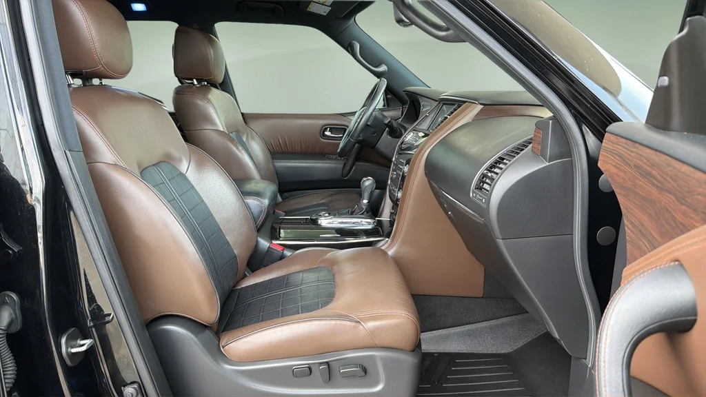 Certified Used 2020 Super Black Nissan Platinum image 11